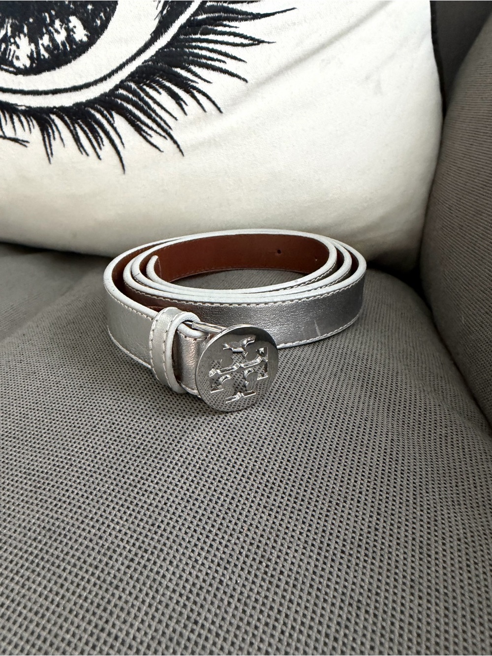 New Tory Burch Silver Leather Belt with Logo Buckle large